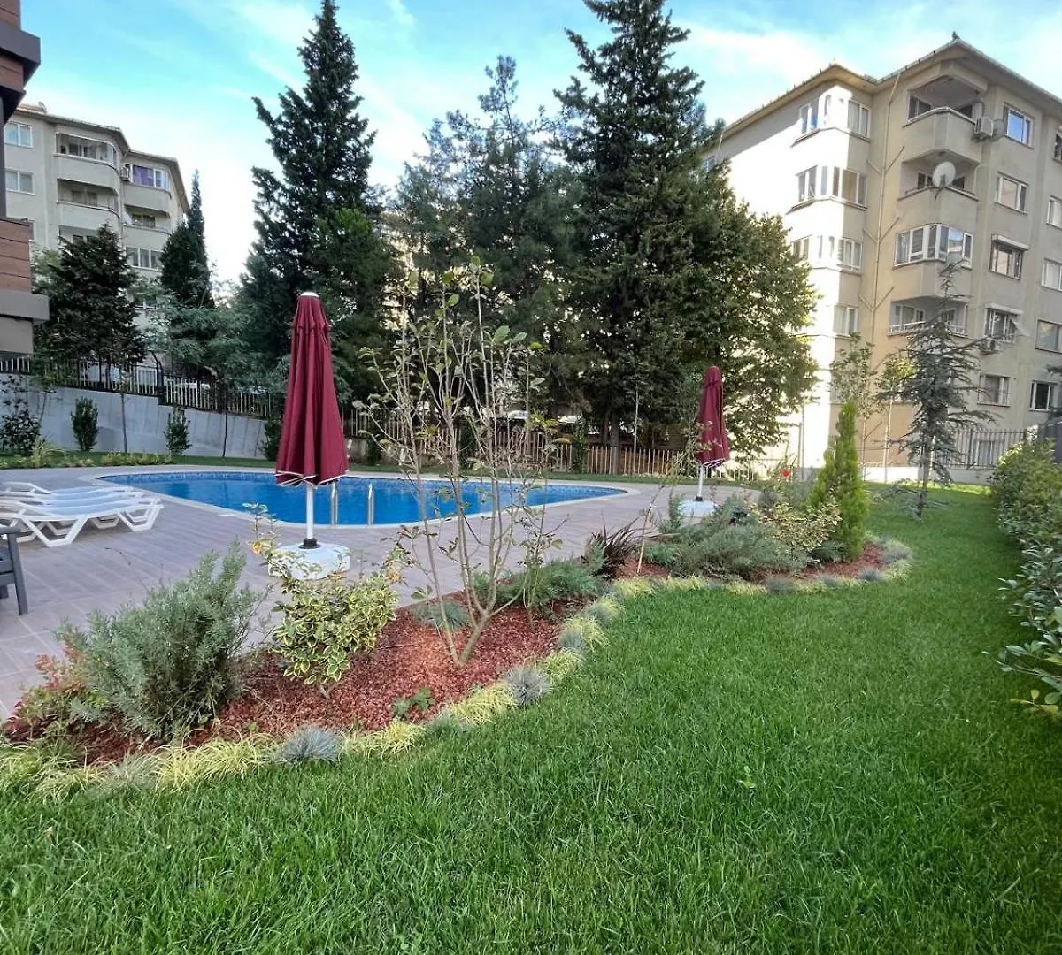 Suadiye Bostanci Luxury 2 Bedroom Apartment With Pool Istanboel